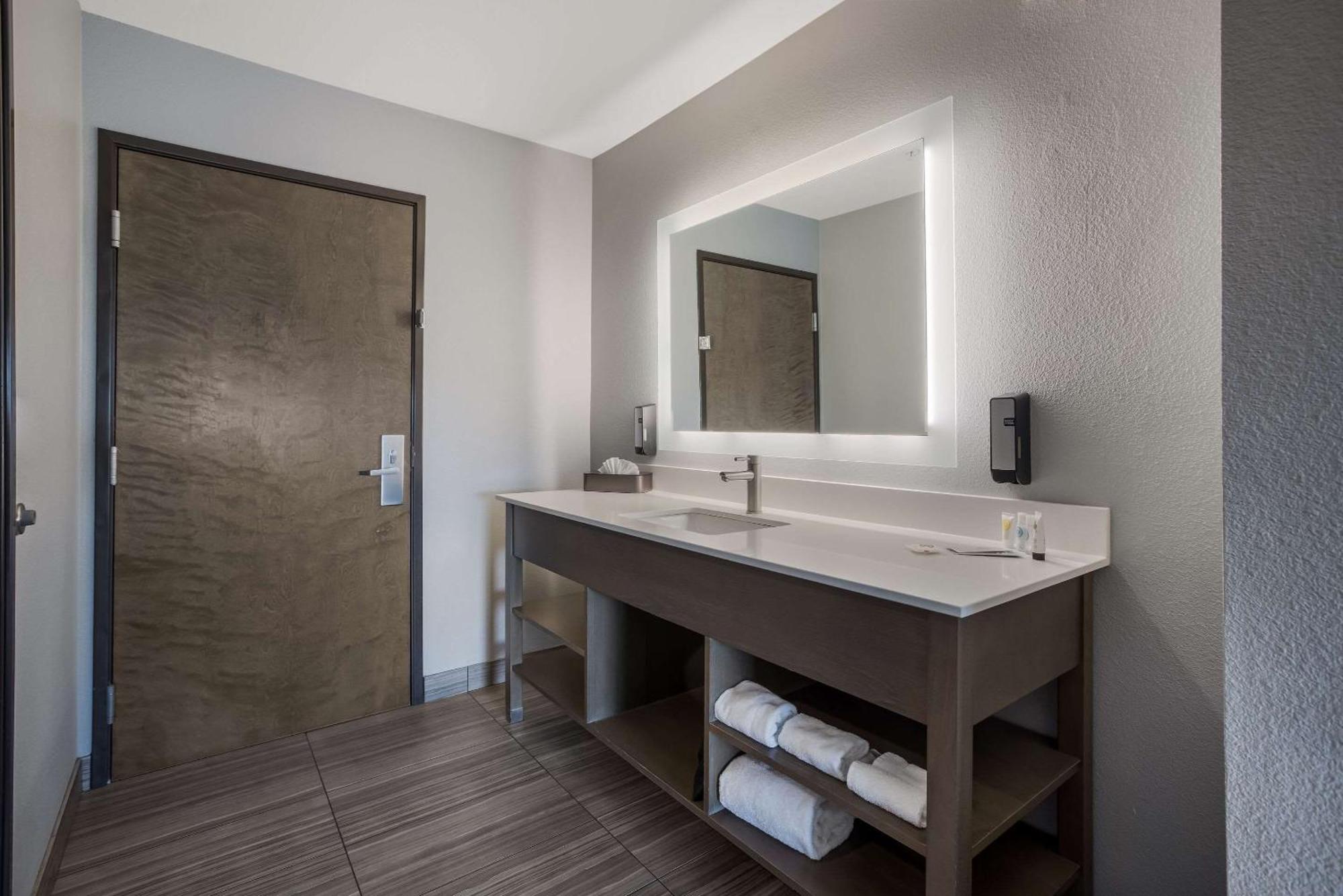 Hotel 28 Boise Airport, Ascend Hotel Collection المظهر الخارجي الصورة